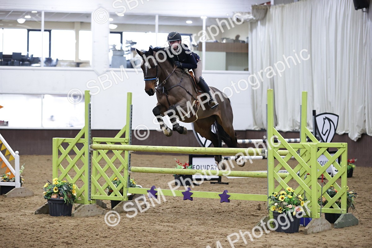 SBM_001458 - Class 4 - Senior Newcomers/ 1.10m Open
