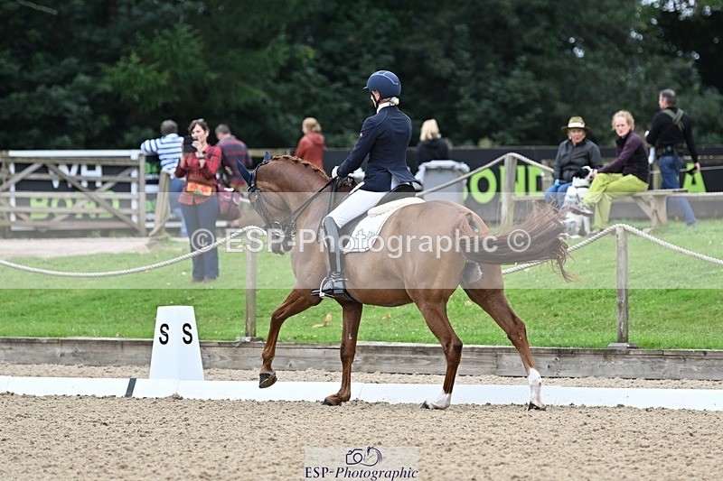 240810-100543-02585 - 222-Stephanie.Rebecca.Eardley-Infinity.IV