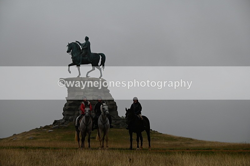 DSC_1485 - Time at Statue 11:54 to 12:12