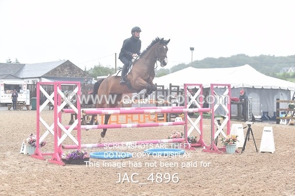 JAC_4896 - CLASS 16 SUN Senior Newcomers/ 1.10m Open