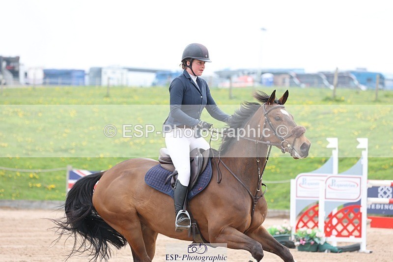 250424-124830-05581 - Cls 1 - 2 Star Small Tour