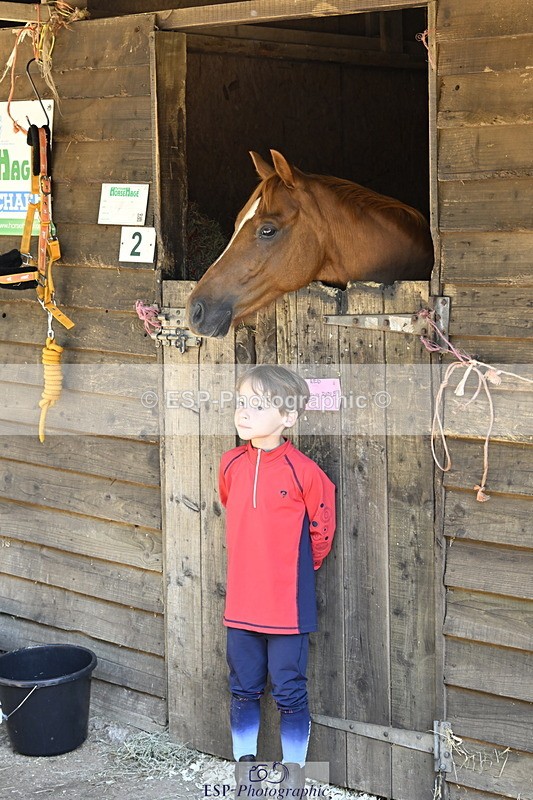 240728B-092637-00017 - Sunday Stable Shots and Fancy Dress