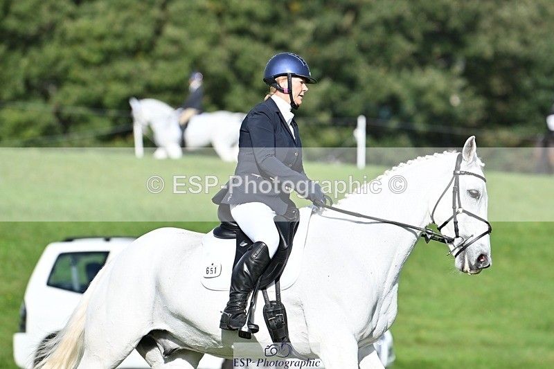 231020-120001-08294 - 651-RATHNAGREW.GREY.TEX-Nicola.Horsley-gubbins-DR