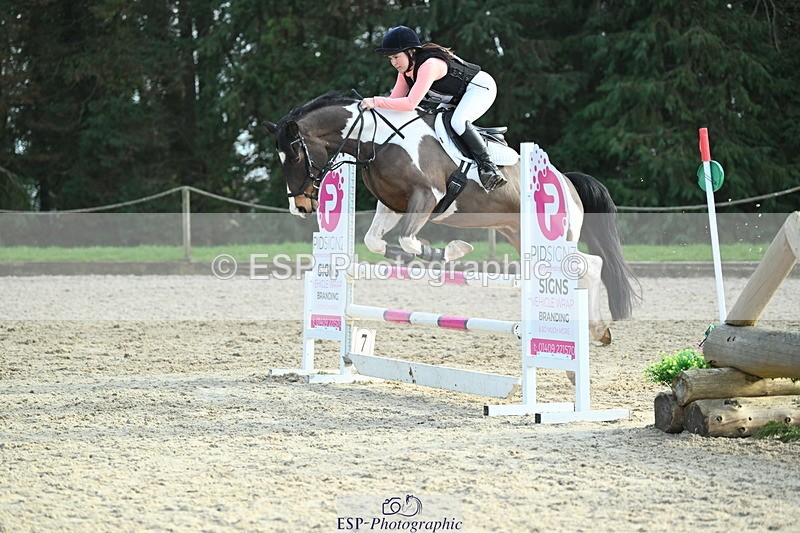 250309A-153955-02089 - Cls 03 90cm 15.05 to End