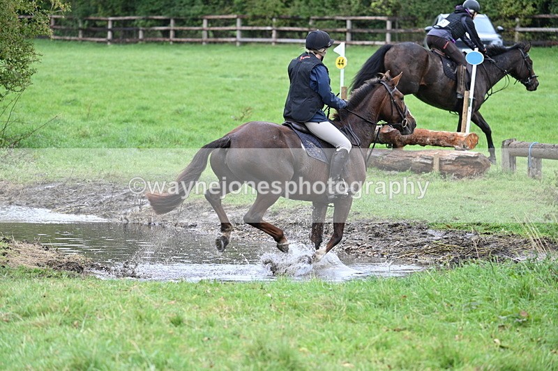 WJ7_1102 - Time at Photographer 12:22 to 12:35