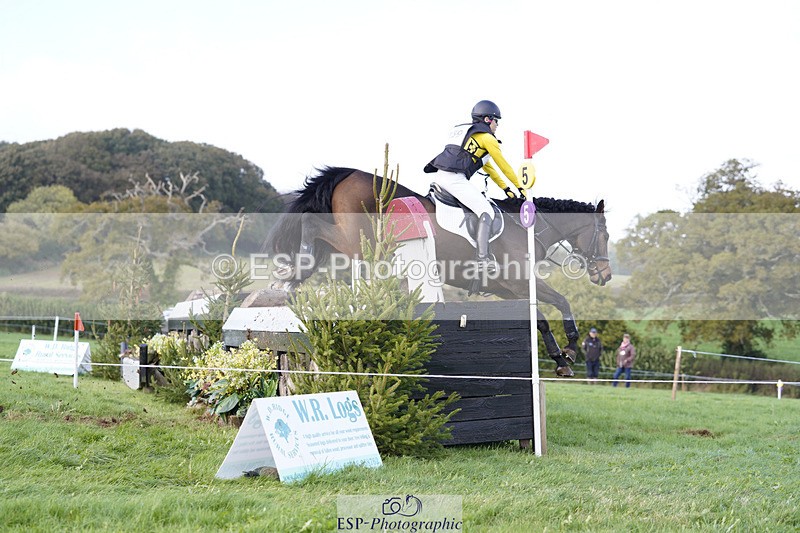 241025-133310-08514 - 159-Eva.Carse-HIDDEN.ECLIPSE