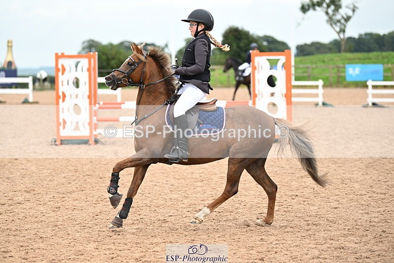 240907A-124338-01736 - Cls 3 Pony Medium Team 80cm & 90cm