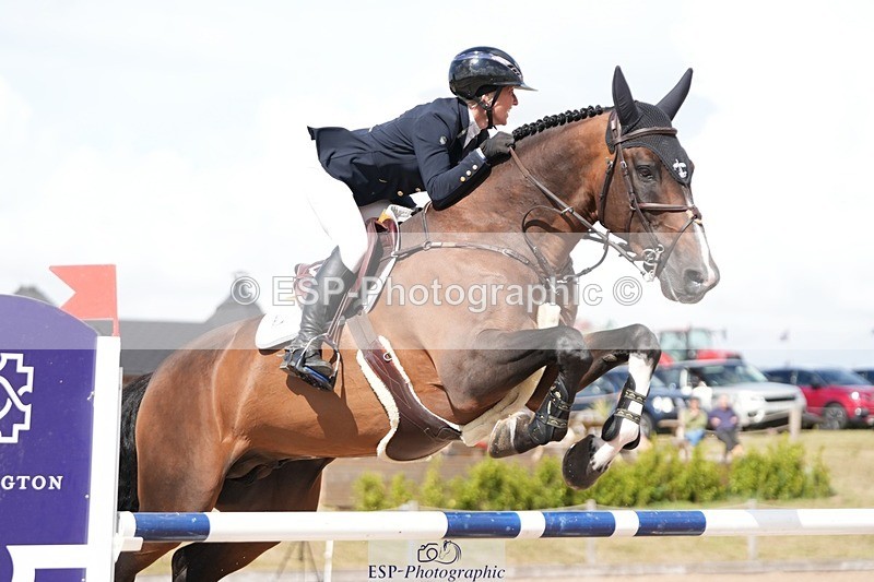 250720-161116-21112 - Cls 4, 3 Star Small Tour