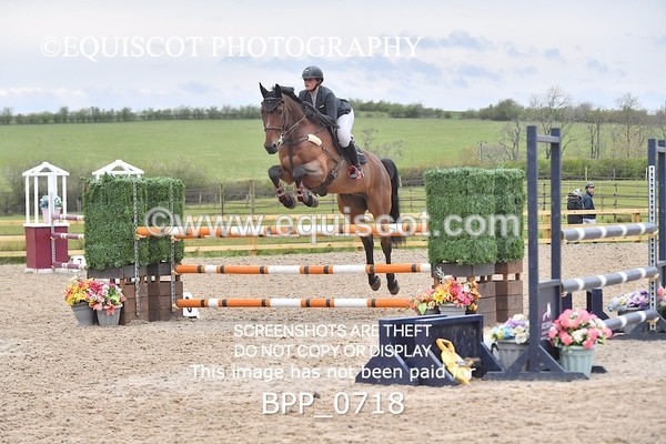 BPP_0718 - CLASS 9 SAT Senior Newcomers/ 1.10m Open