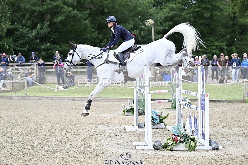 250525A-104418-15519 - A-066-Jemima.Howden-MONBEG.WHISPER