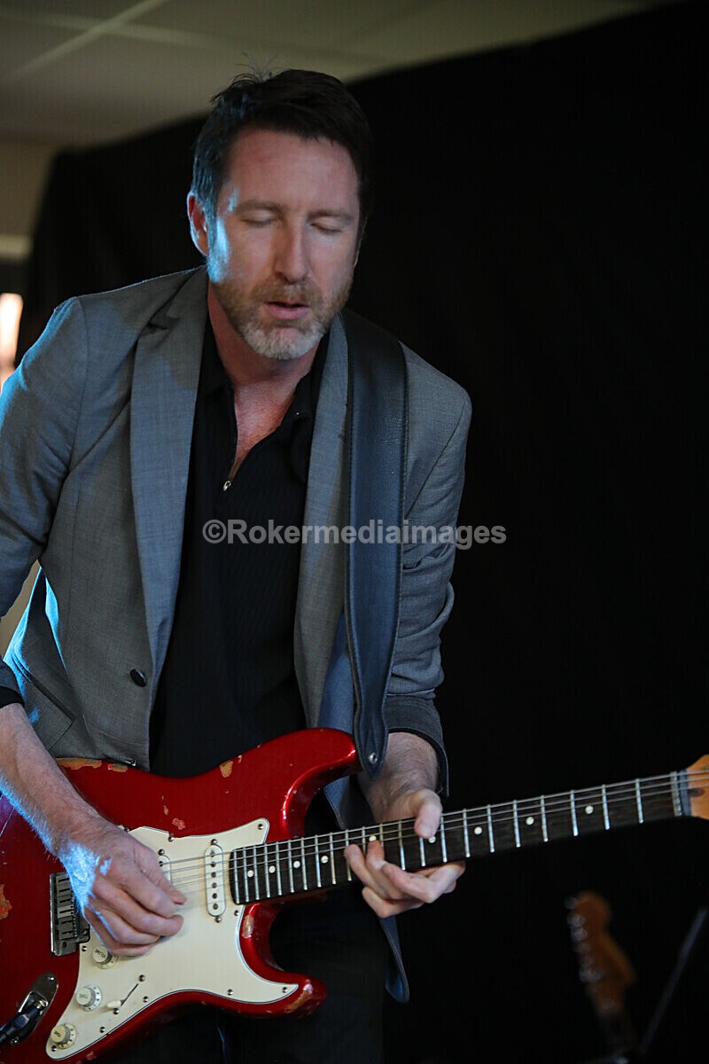 FOLK N BLUES-337 - FOLK and BLUES SEPT 2022