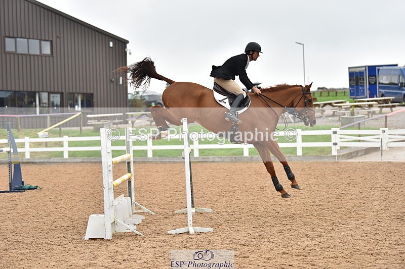 231011A-141624-00683 - Cls 5 Foxhunter & 1.20m Open