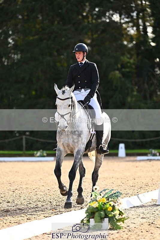 231021-142222-18700 - 252-A.LUCKY.STRIKE-Toby.Roach-DR