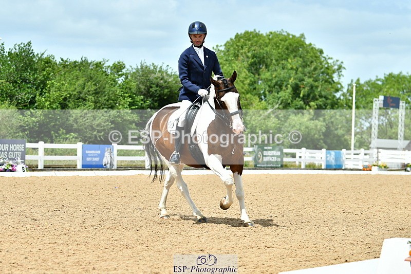 230702A-135810-10133 - Cls 31 Medium 69