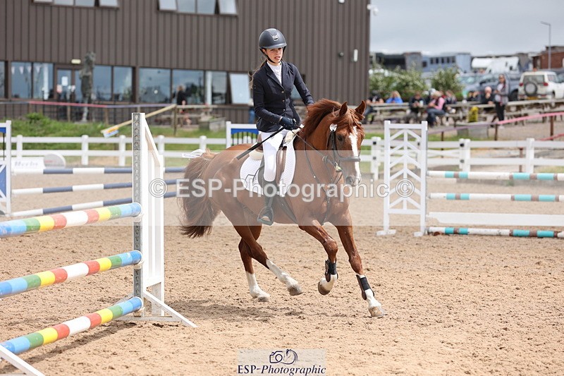 240630A-114642-12754 - Cls 31 Discovery and 90cm Open