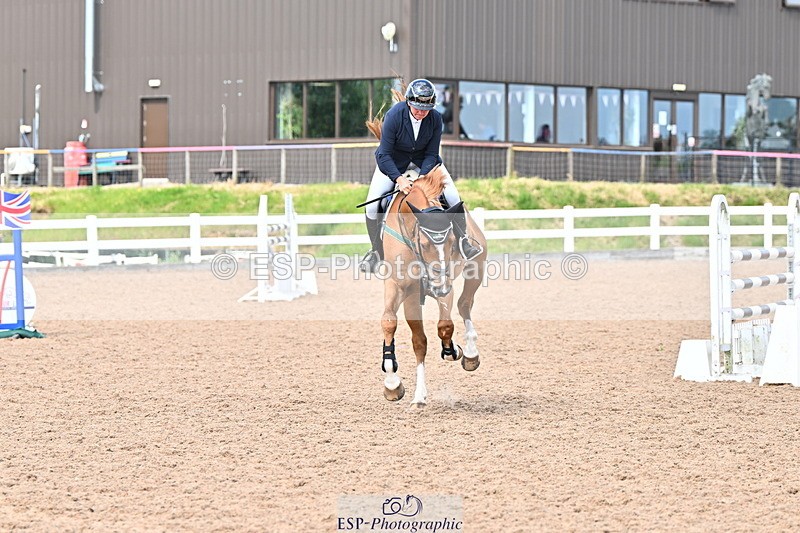 240605A-160355-01027 - Cls 5 Foxhunter and 1.20m Open