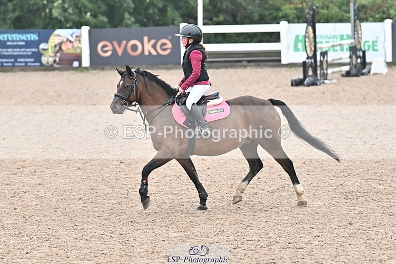 250920-142912-01705 - Cls 32 Stepping Stones