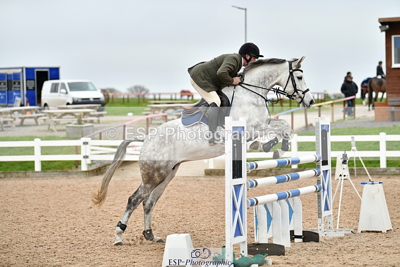 240112A-123516-00764 - Cls 5 Newcomers and 1.10m Open