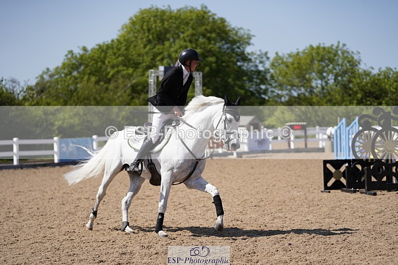 230527A-154210-05210 - Cls 24 1.10m Amateur Quali