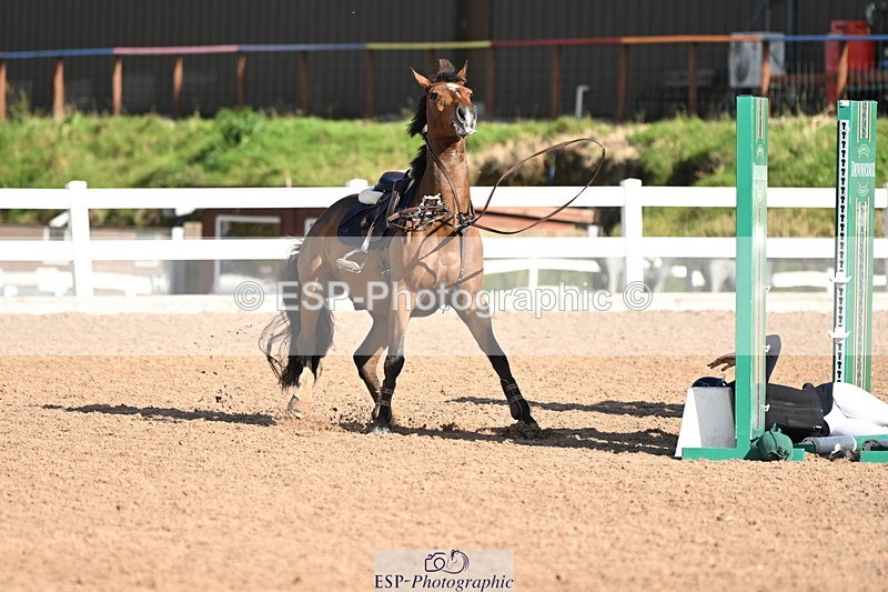 241026A-122743-00908 - SAT Cls 9 Pony Newcomers and 1m Open