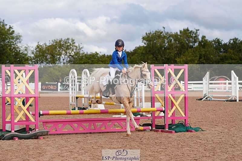 250921-101524-02250 - Cls 19+20 Club and Schools 60cm