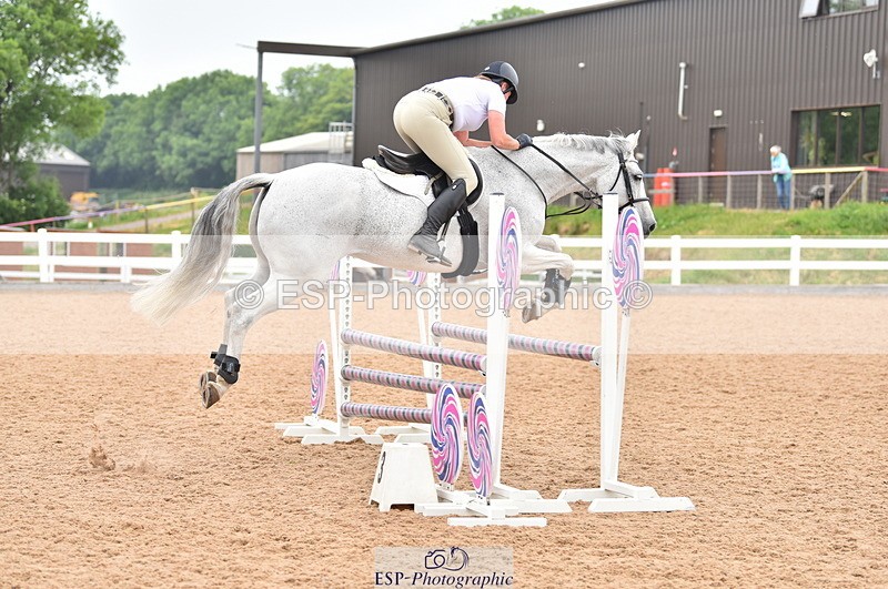 230610A-110248-02676 - Cls 23 85cm Amateur Qualifier