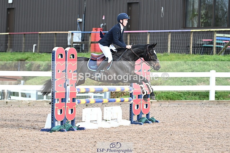 231118A-112604-01686 - Cls 5 Discovery & 90cm Open