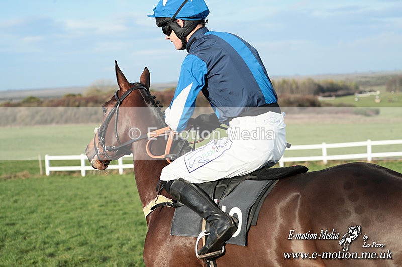 PtP 141225  1301 - New Forest Hounds PtP Larkhill 14/12/25