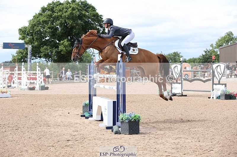 250719-145835-16381 - Cls 3, 3 Star Small Tour Break til End