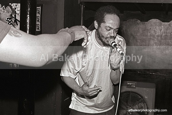 02 - Friends-&-Family @ the-roadhouse 31.05.03