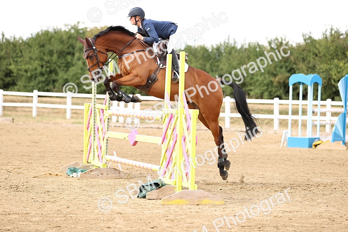 SBM_027051 - Class 13 - Senior Newcomers - 1.10m