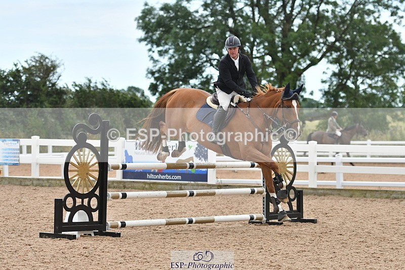 240727A-160057-06506 - Cls 24 1.05m Amateur Qualifier