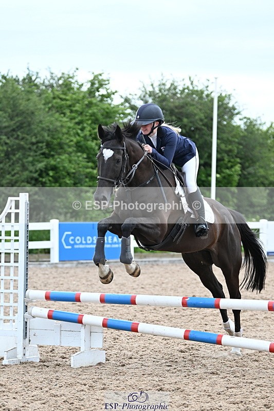 240611A-165142-00319 - 70cm