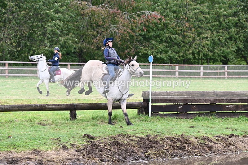 WJ6_5667 - Time at Photographer 12:31 to 12:40