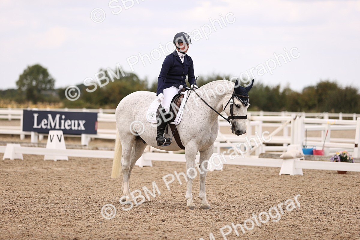 SBM_05943 - Class 37 Novice 5