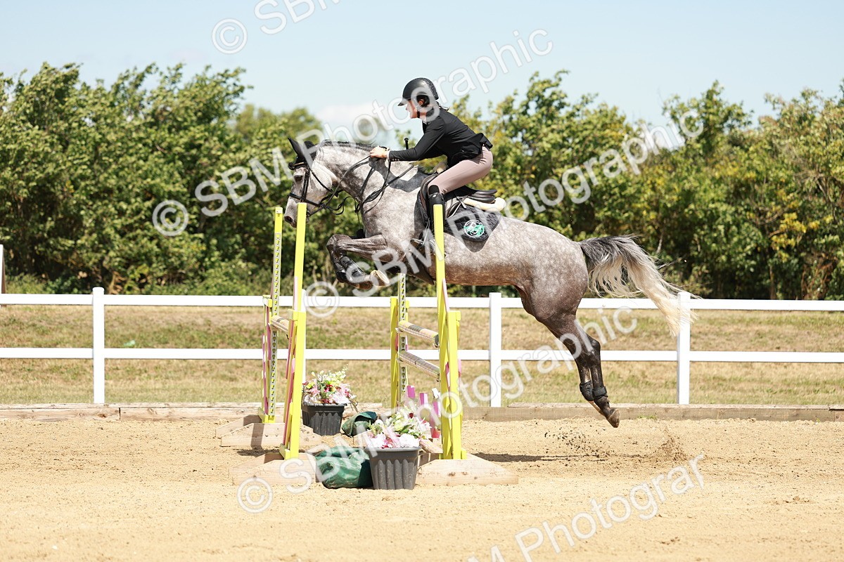 SBM_007486 - Class 3 - Senior Newcomers - 1.10m Open