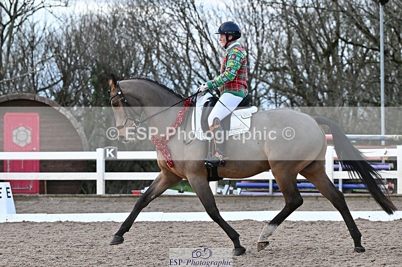 241214-154055-03335 - 138-Tyler.Bradshaw-Igor.VIII