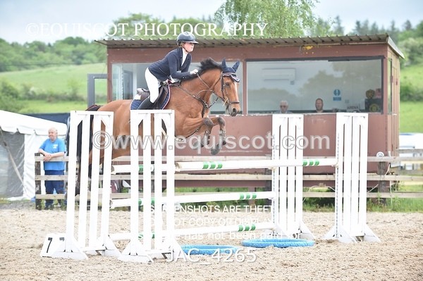 JAC_4265 - CLASS 6 Senior Foxhunter/ 1.20m Open