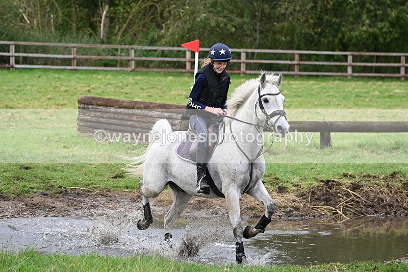 WJ6_4386 - Time at Photographer 11:57 to 12:14