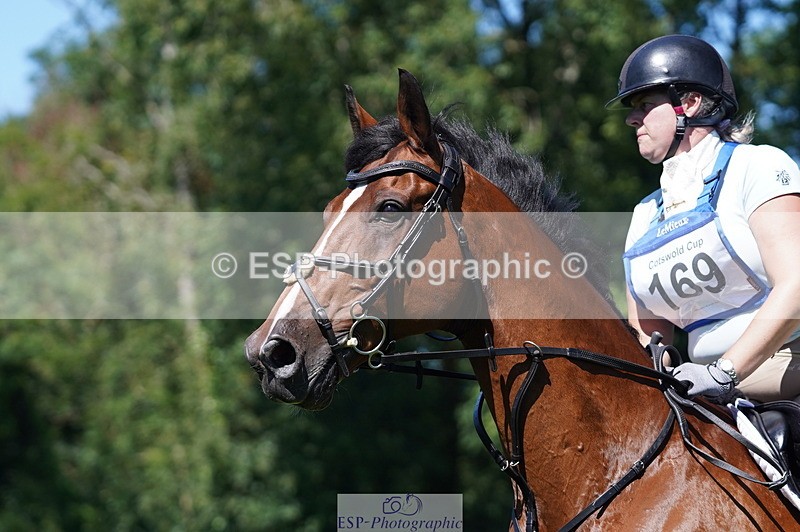 240811A-142052-04264 - 169-