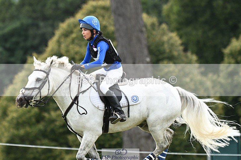 240825X-140948-34934 - 80cm XC 14.30 to 15.30