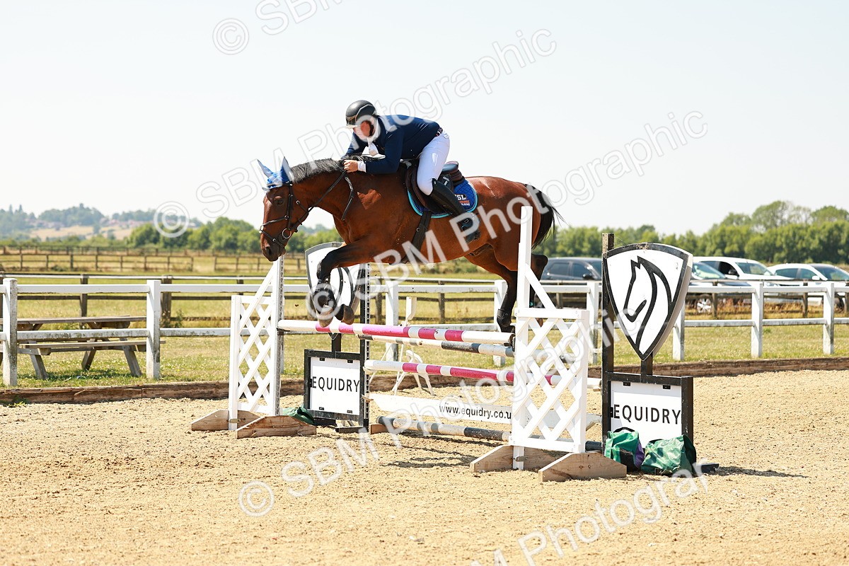 SBM_001419 - Class 4 - Senior Newcomers - 1.10m