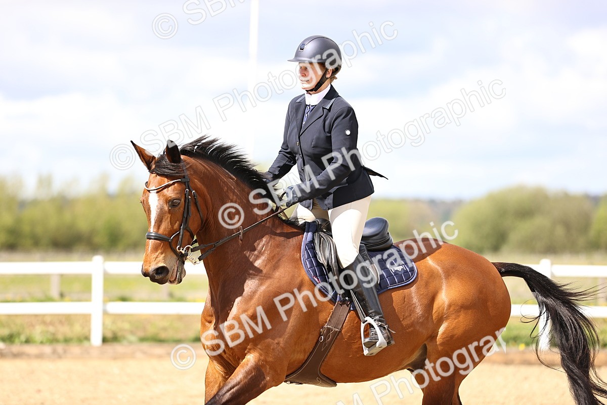 SBM_003777 - Class 16 - Senior Discovery - 1.00m