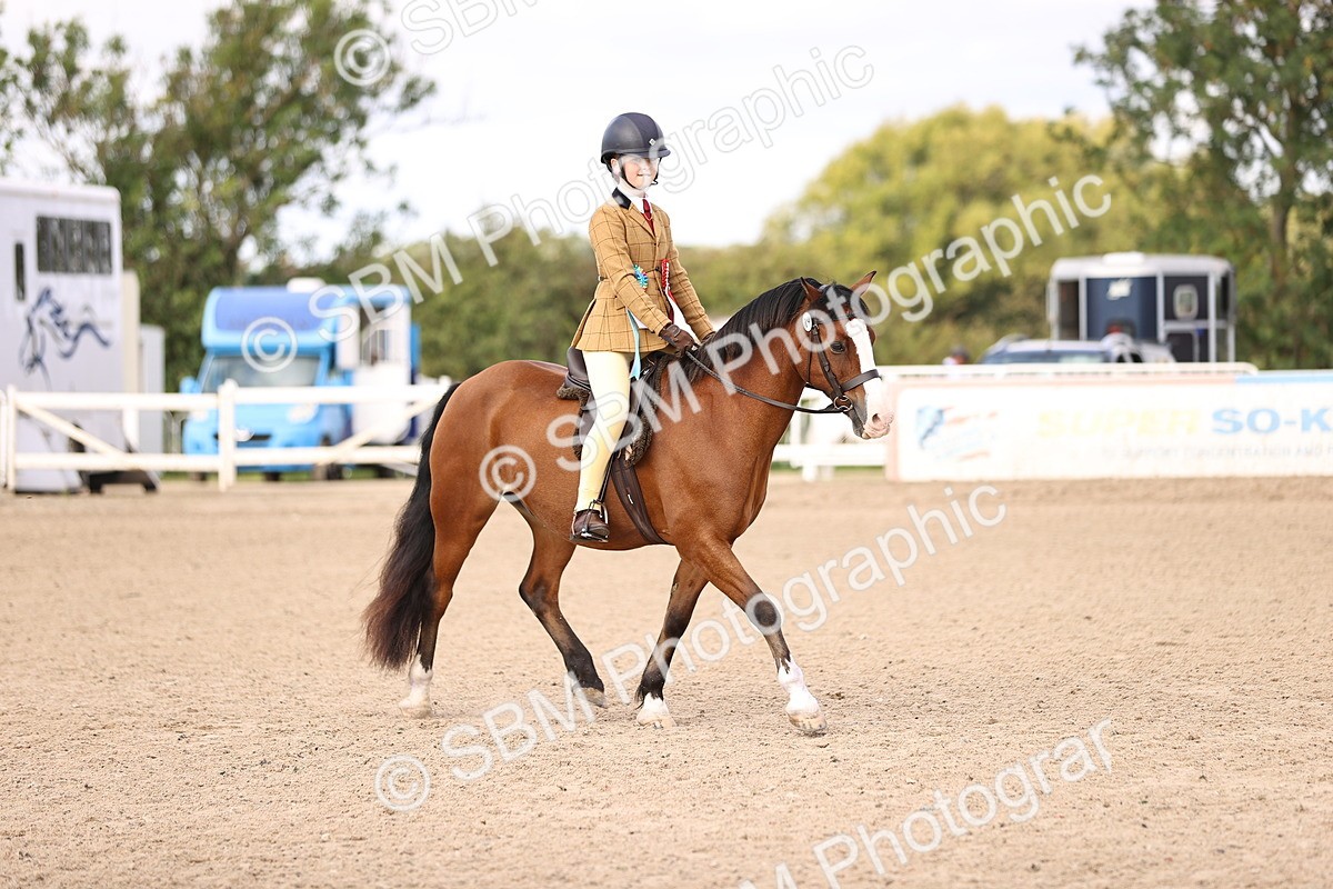 SBM_09079 - Class 403 - Grassroots Ridden - Junior