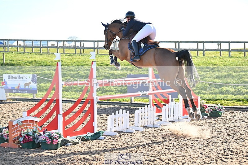 240418A-083227-01557 - Cls 21 1 Star Gold Tour 1.30m