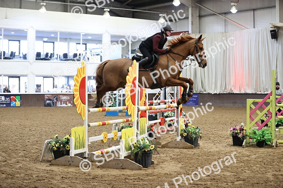 SBM_004676 - Class 16 - Senior Newcomers - 1.10m