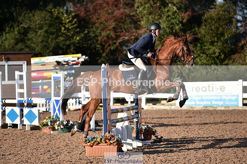 231015A-091216-06639 - Cls 22 British Novice & 90cm Open