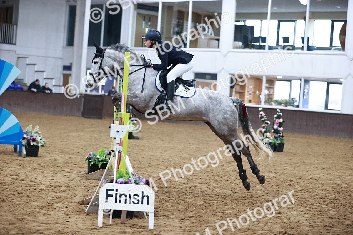 SBM_003000 - Class 13 - Blue Chip Pony Newcomers 1.00m