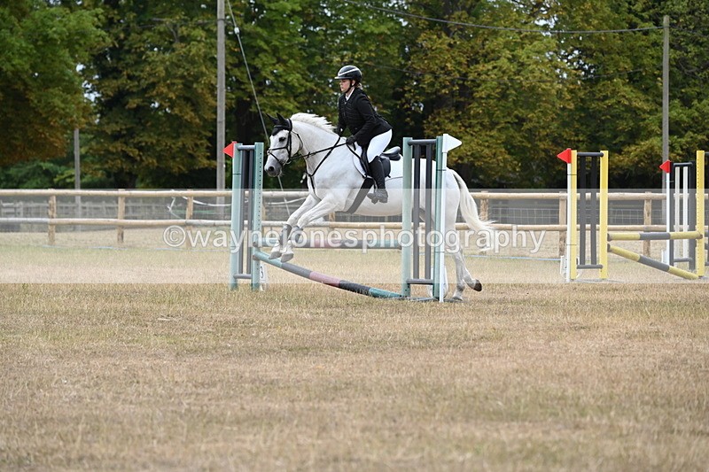 WJ6_0640 - Class 14 Intermediate Jumping 75cm