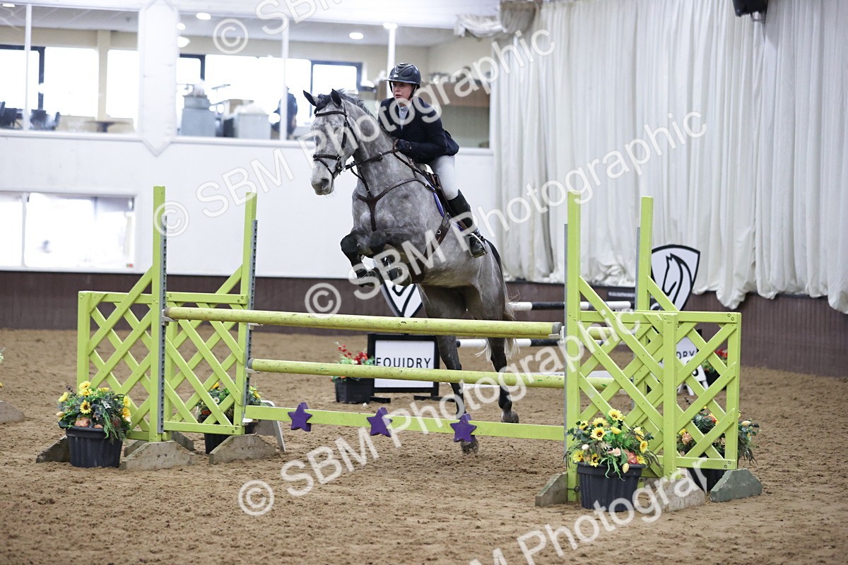 SBM_001486 - Class 4 - Senior Newcomers/ 1.10m Open